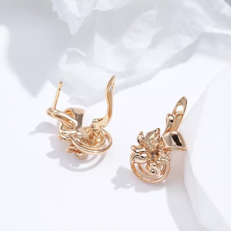 Rose Gold Flower Earrings