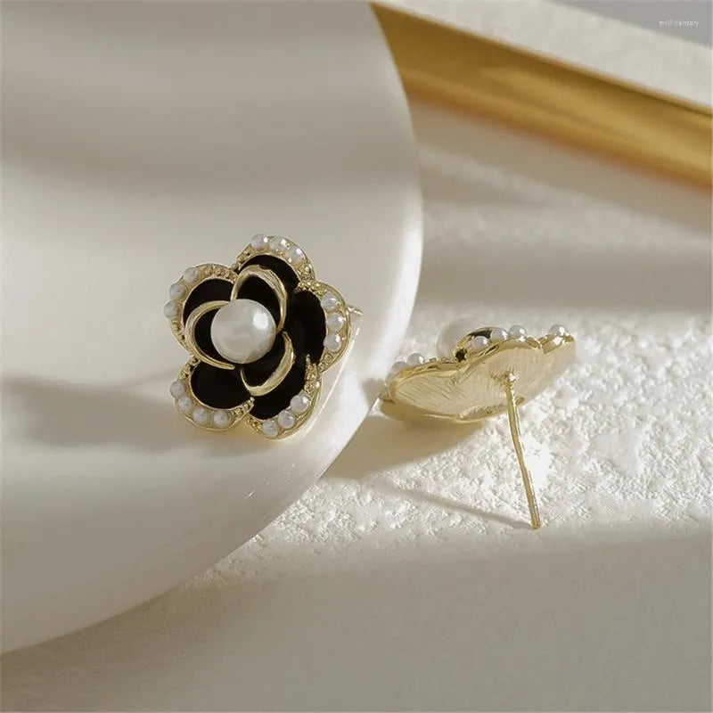 Black Camellia Pearl Earrings