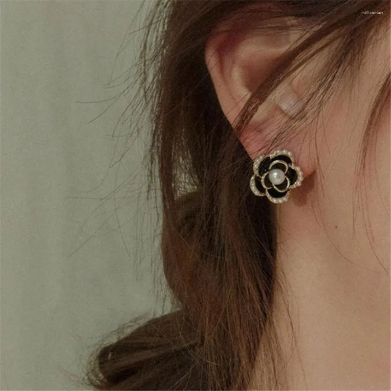 Black Camellia Pearl Earrings